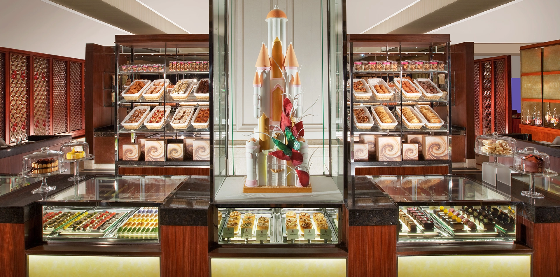 Cake Shop at The Leela Palace Chennai